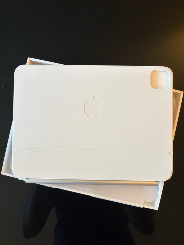 Apple Magic Keyboard for iPad Pro 11-inch - photo 3