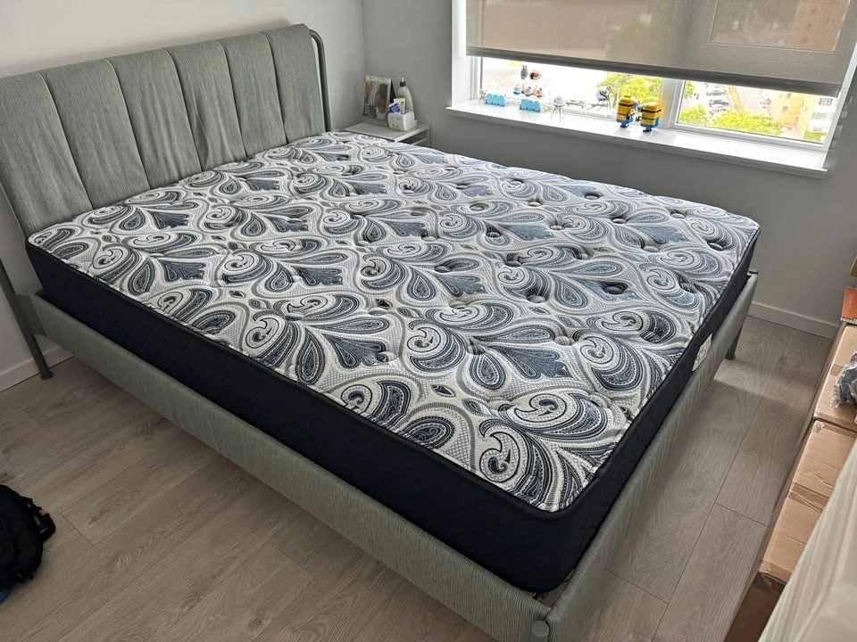 Springwall Mattress - Queen size - Barcelona Medium