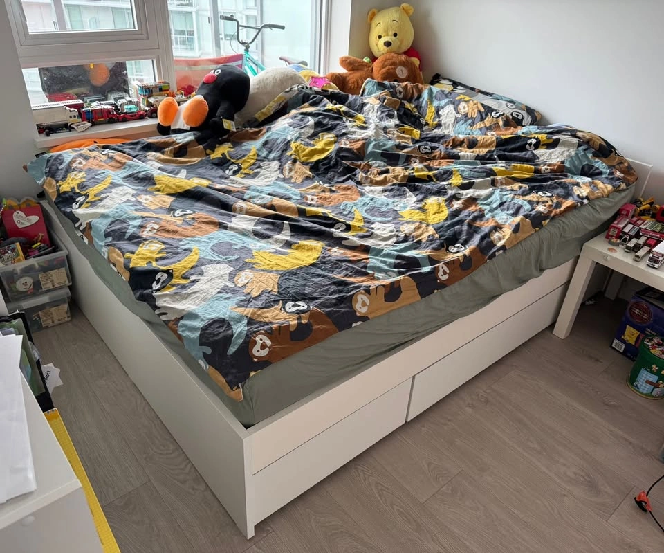 Ikea Queen Bed Frame and Mattress Set - photo 3