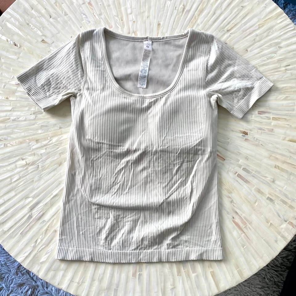 Lululemon Ebb to Street Short Sleeve Shirt - Size 6 - photo 2