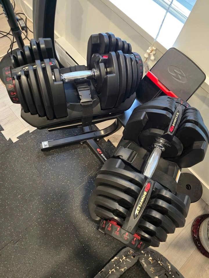 Bowflex SelectTech 1090 Adjustable Dumbbells + Genuine Bowflex S - photo 2