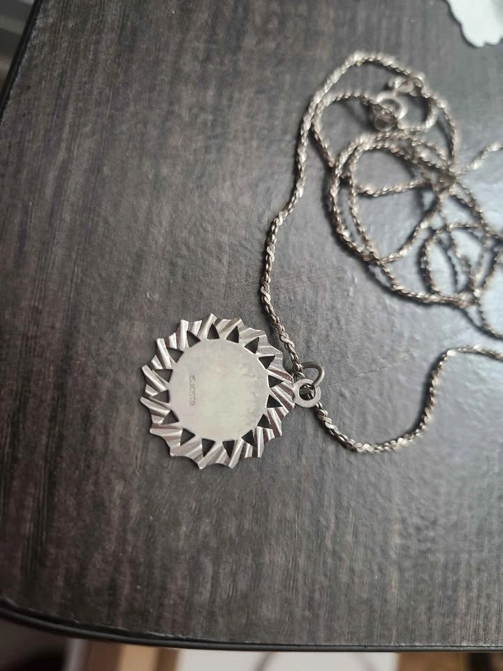 Omega Sterling Pendant and 24" Chain - photo 2