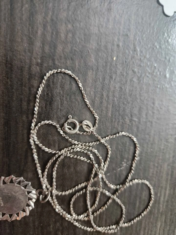 Omega Sterling Pendant and 24" Chain - photo 3