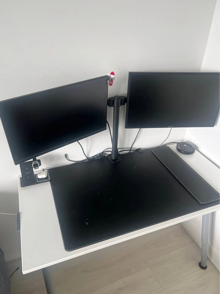 Office Desk - photo 2