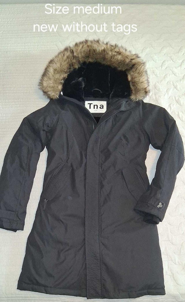 Tna Summit Parka - new without tags