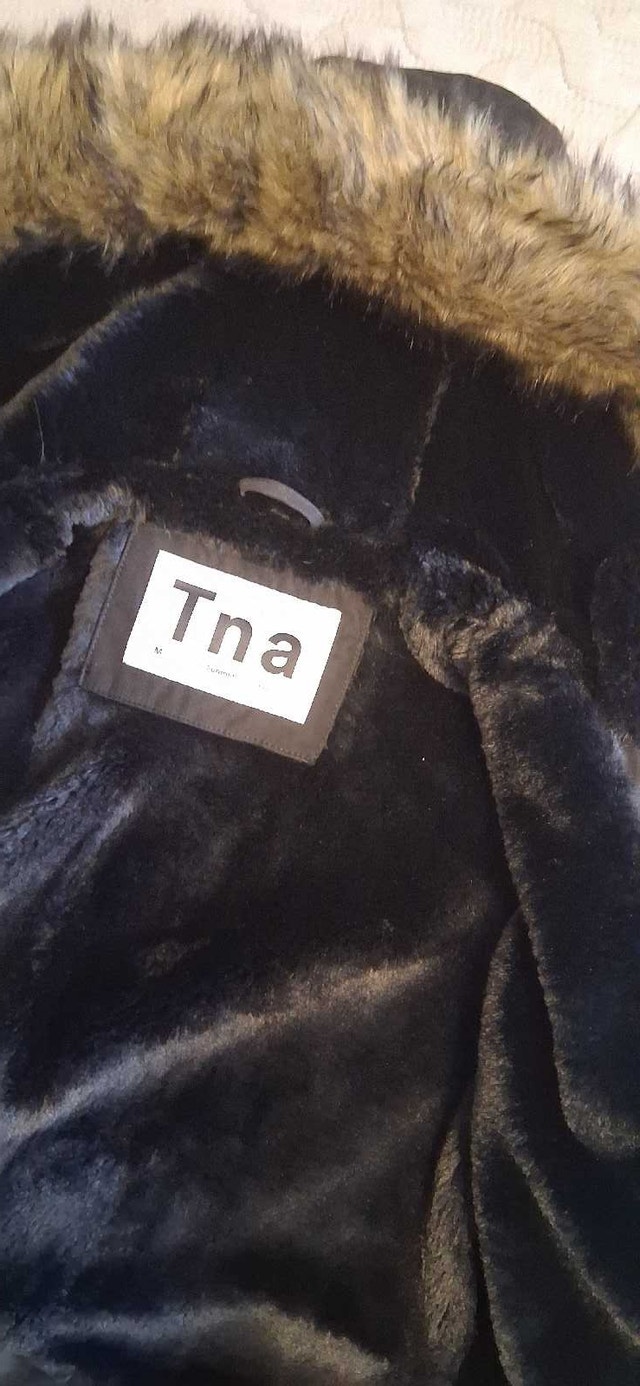 Tna Summit Parka - new without tags - photo 3