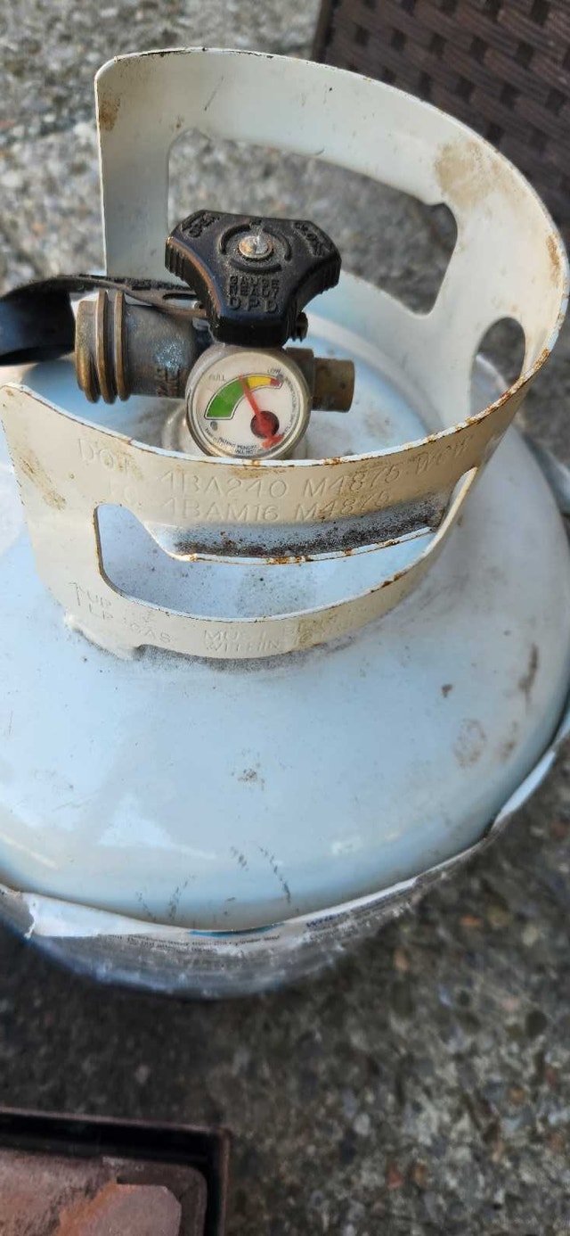 Propane Tank and burner - photo 3