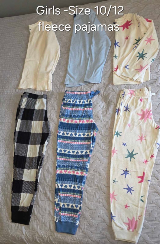 Old Navy Girls Fleece Pajamas