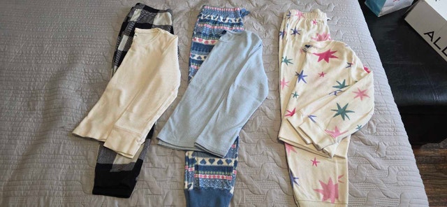 Old Navy Girls Fleece Pajamas - photo 2