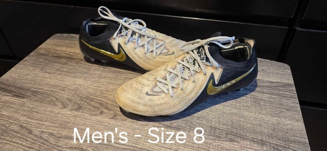 Nike Phantom GX Elite Cleats