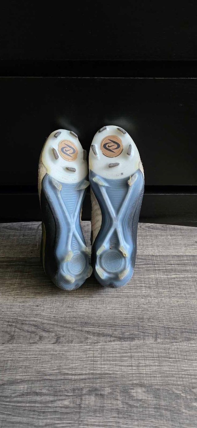 Nike Phantom GX Elite Cleats - photo 5