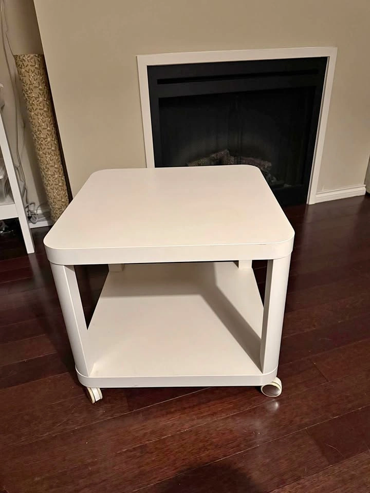 IKEA TINGBY Side coffee table on casters