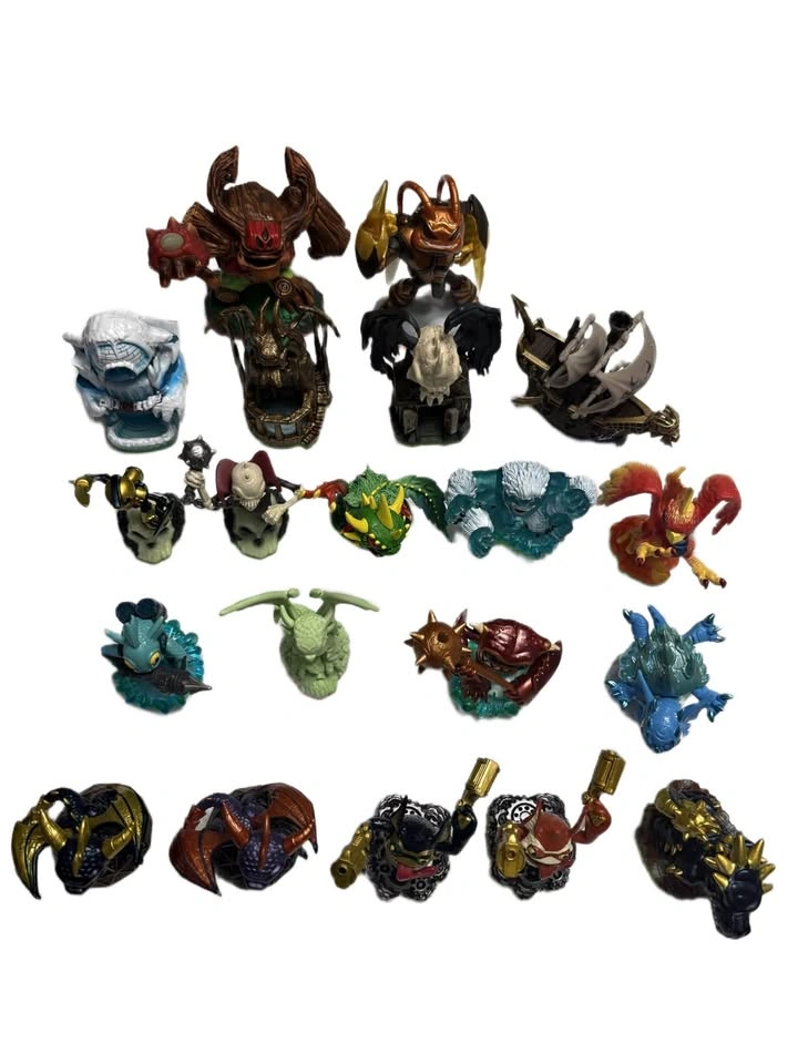 Skylanders Figures Lot
