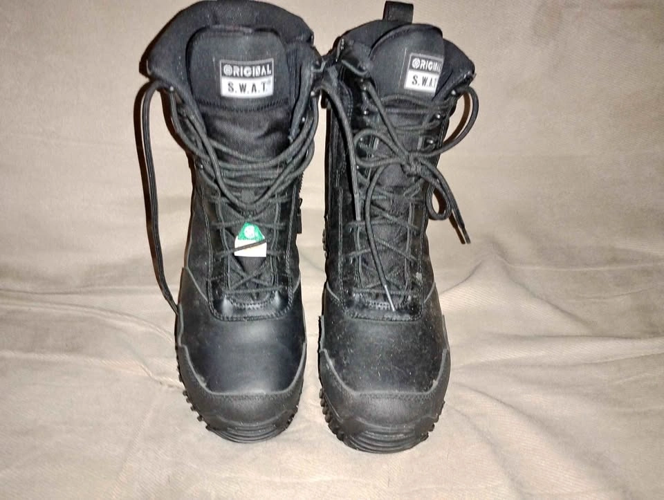 Original SWAT Waterproof Tactical Boots Black Size 9W
