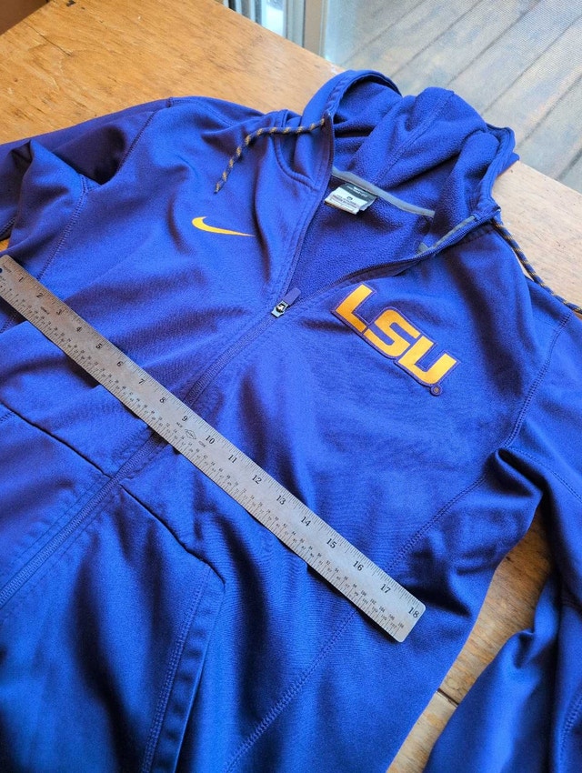 Nike LSU Therma-Fit Hoodie purple medium fleece lined - photo 3