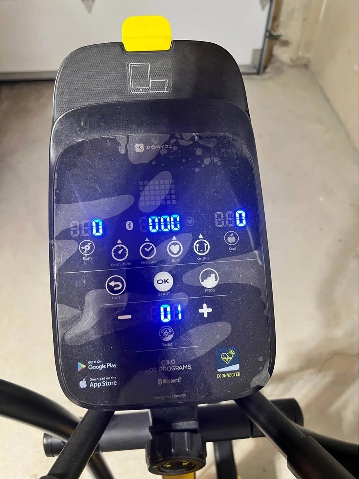 DOMYOS Self-Powered Connected Elliptical Trainer with Mat - photo 2