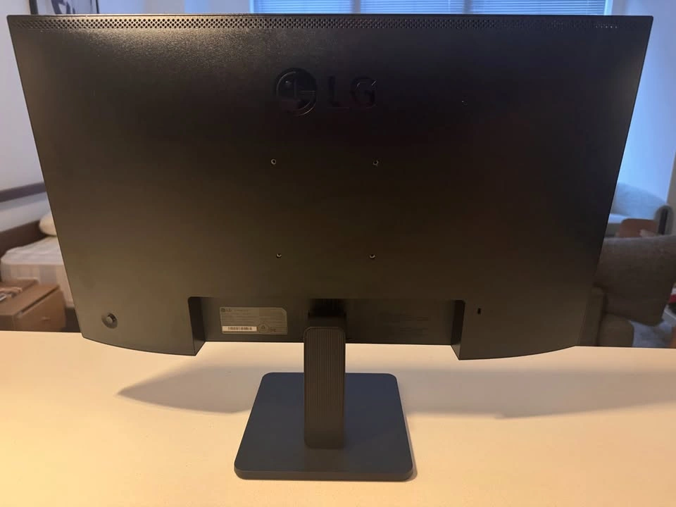 LG 27" FHD 100Hz IPS Monitor (27MR400) - photo 2