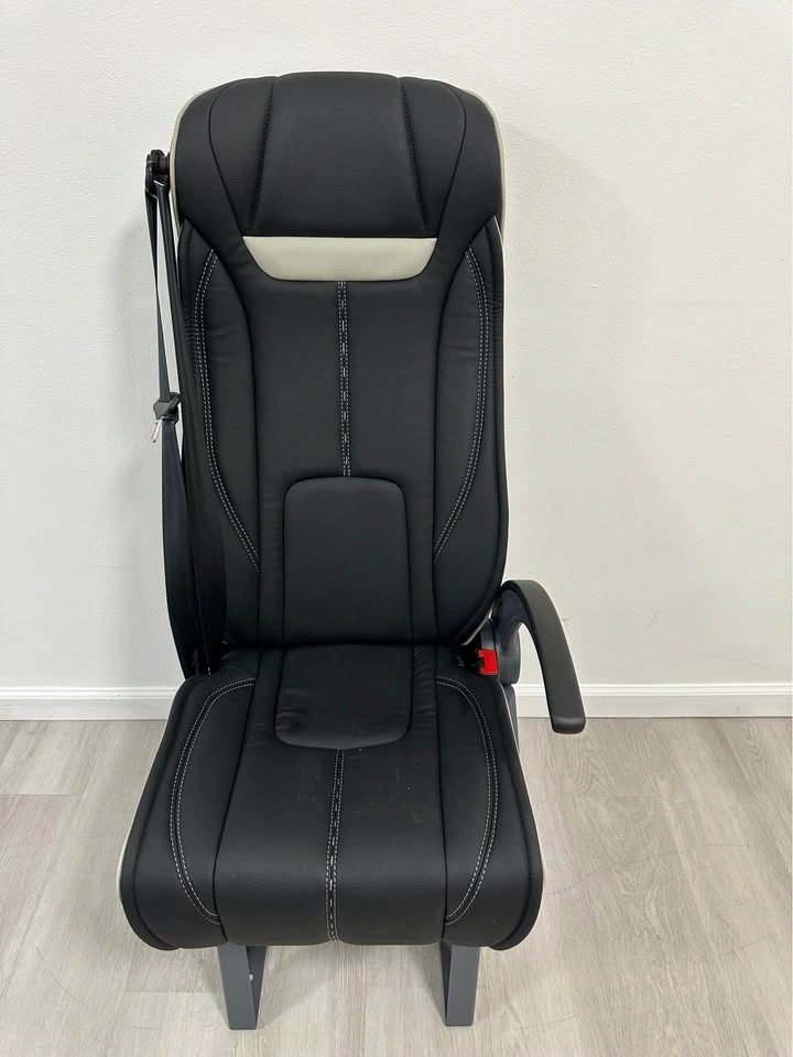 Luxury Sprinter seats - photo 5