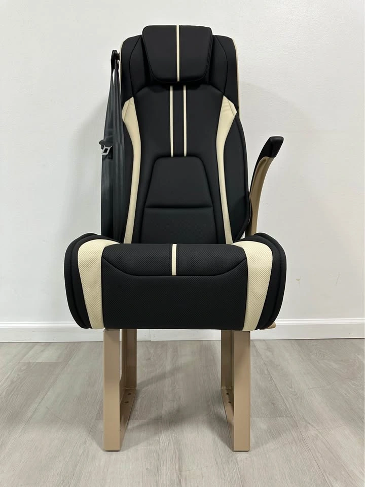 Sprinter seats - photo 2