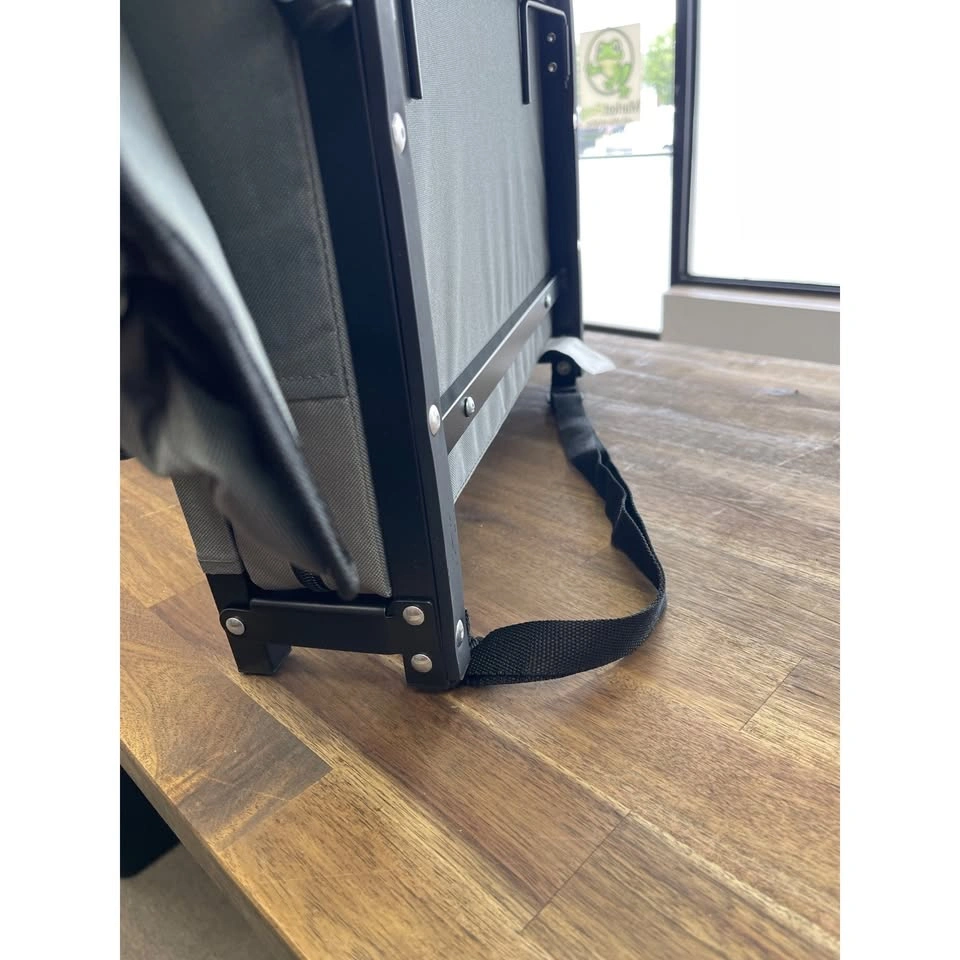 Stadium Seat - thick cushion with back and armrest NEW - photo 5