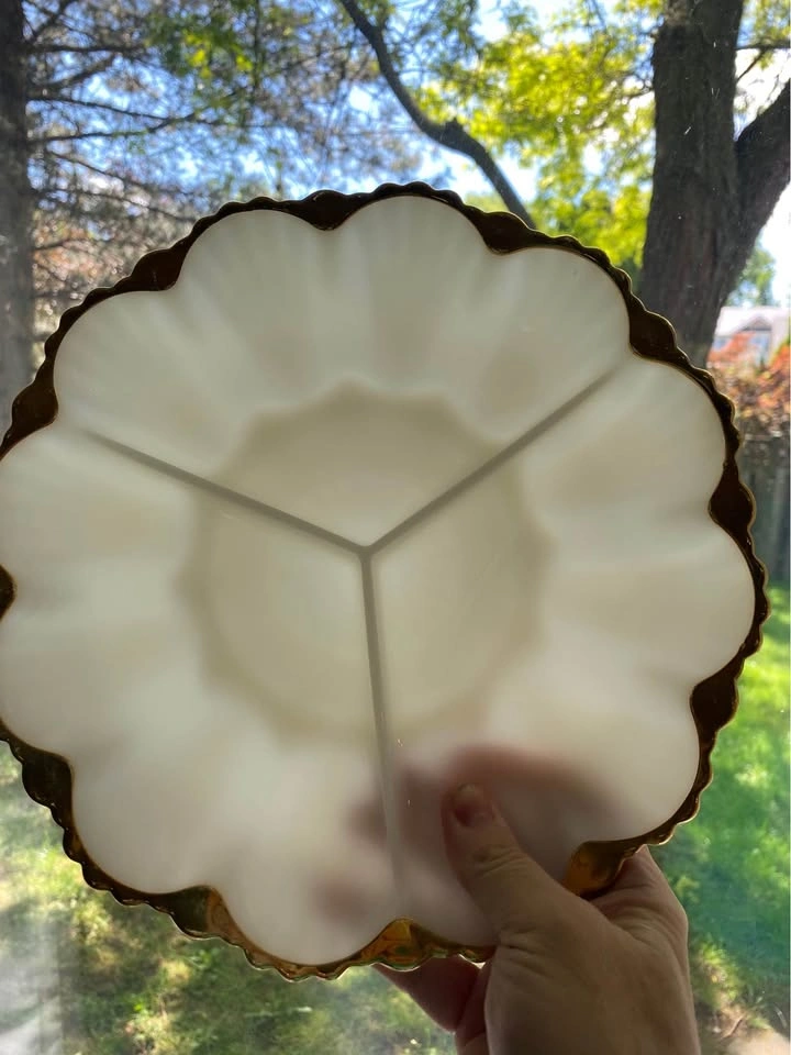 Vintage Anchor Hocking Fire King Milk Glass Divided Dish - photo 2
