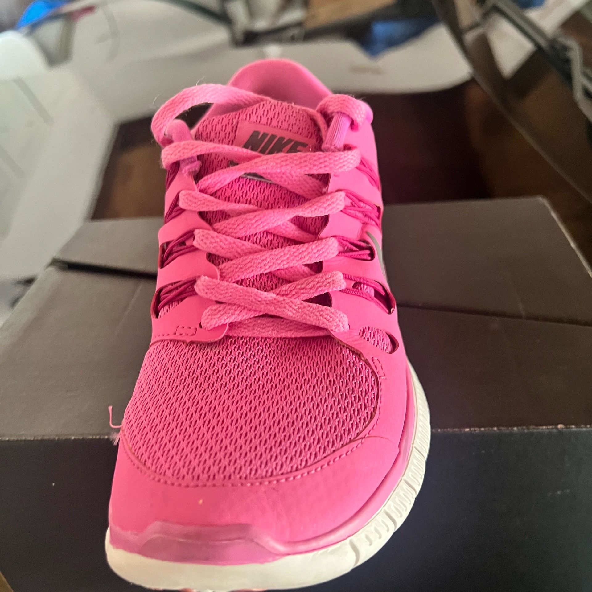 Women's Nike Gym Shoes - photo 2