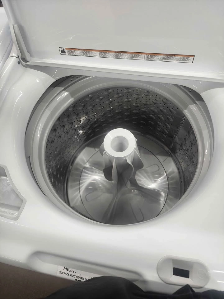 Brand new washer and dryer - photo 3