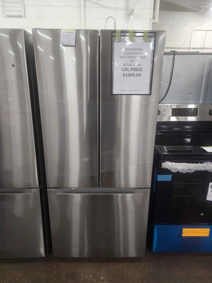 Brand new in box fridge and stove - photo 3