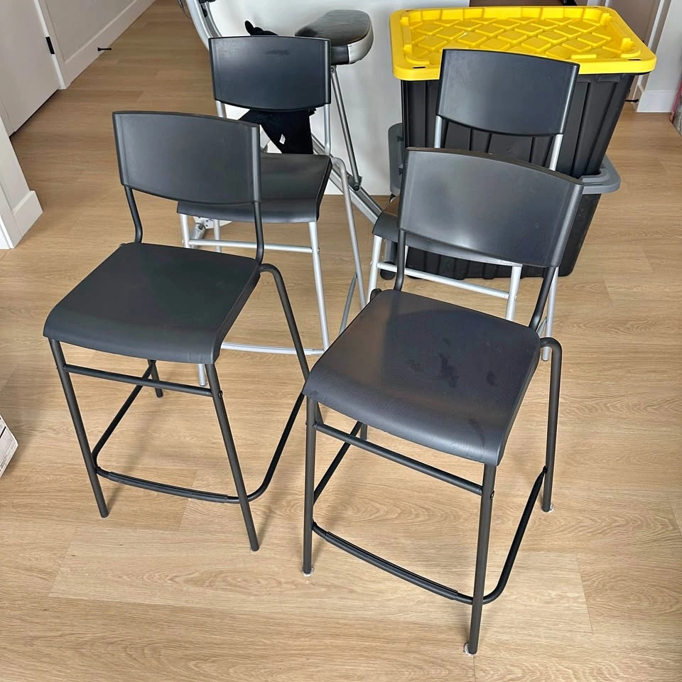 Set of 4 IKEA STIG Bar Stools