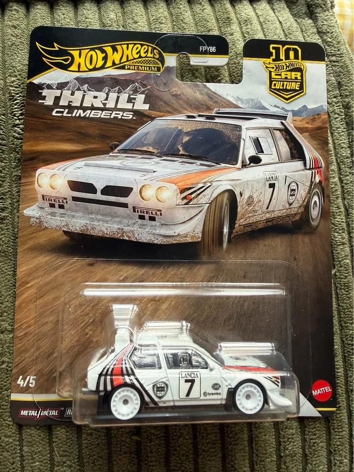 Hot Wheels Premium Car Culture Thrill Climbers Lancia Delta S4
