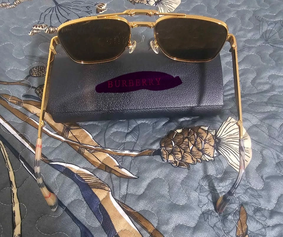 Burberry FOLDING Sunglasses - photo 2