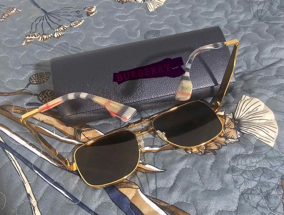 Burberry FOLDING Sunglasses - photo 4