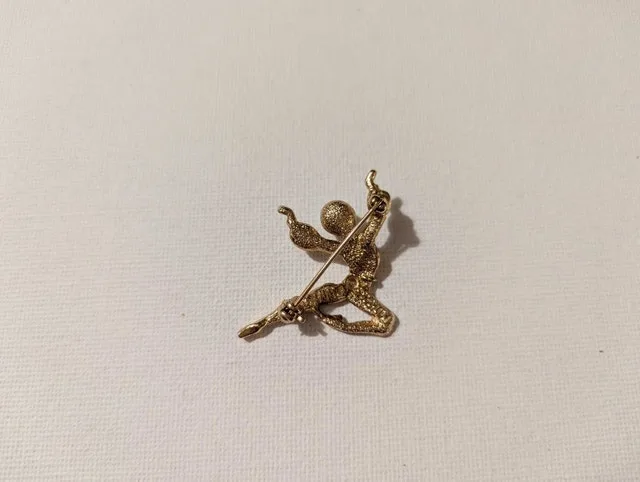 Vintage - Two Sarah Coventry Gold Tone Brooches - photo 3