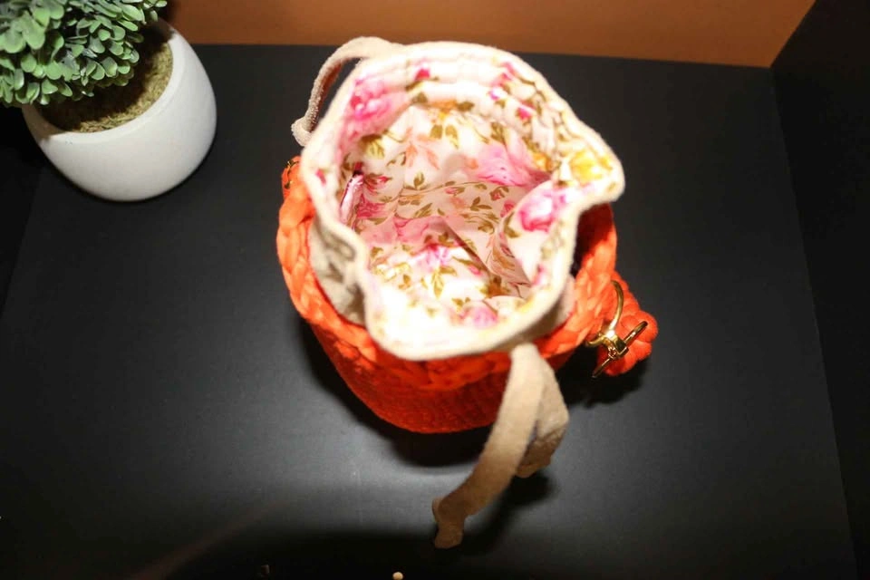 Cocoa Curve Bucket Bag - photo 2