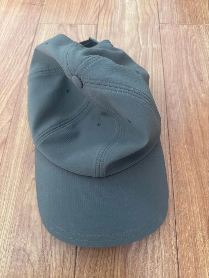 Lululemon Grey Performance Baseball Cap