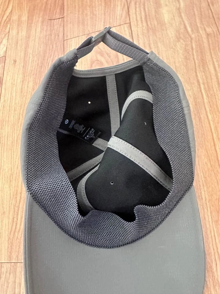 Lululemon Grey Performance Baseball Cap - photo 2