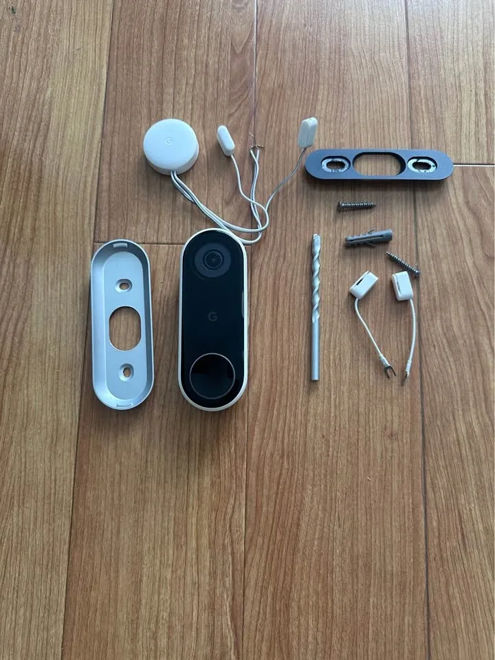 Google Hello Nest Doorbell with accessories