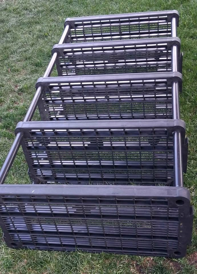 5-Tier Black Plastic Shelving Unit - photo 3