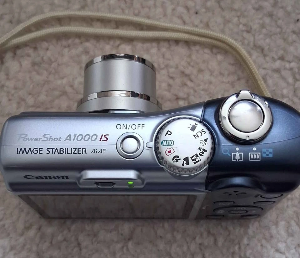 Canon PowerShot A1000 IS Digital Camera - photo 2
