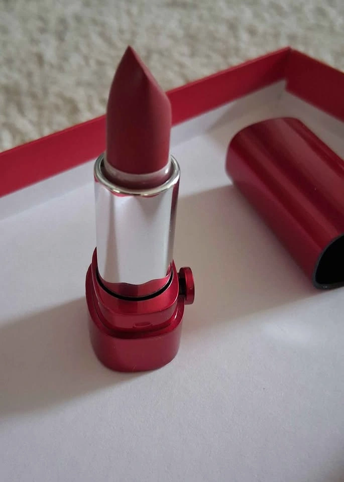 Marc Jacobs Red Lipstick Brand New - photo 3