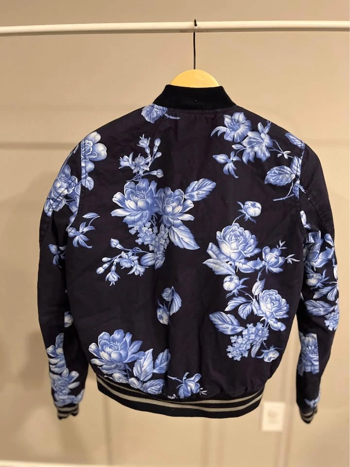 GAP SMALL size Ladies Jacket - photo 4
