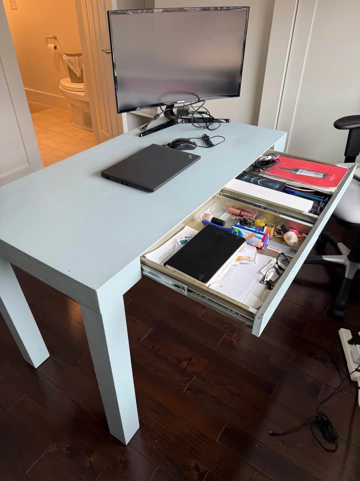 Large Desk with 2 Drawers – Solid & Sturdy Home Office Desk - photo 4