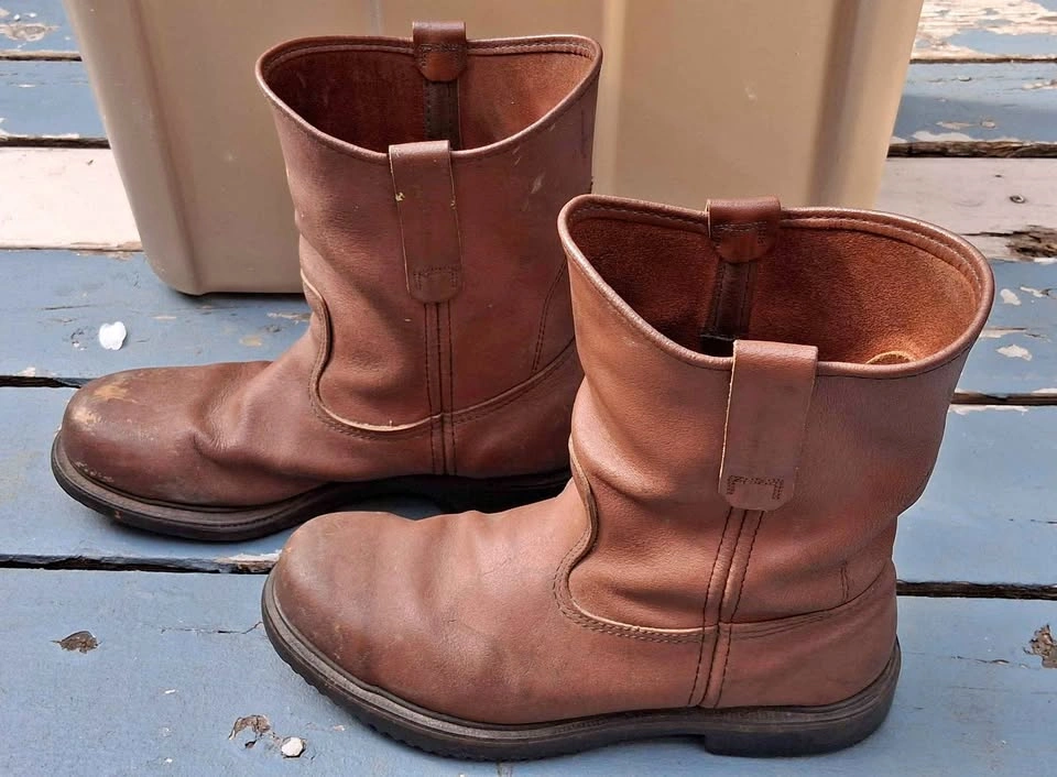 Red Wing Steel Toe Brown Work Boots Sz 9.5
