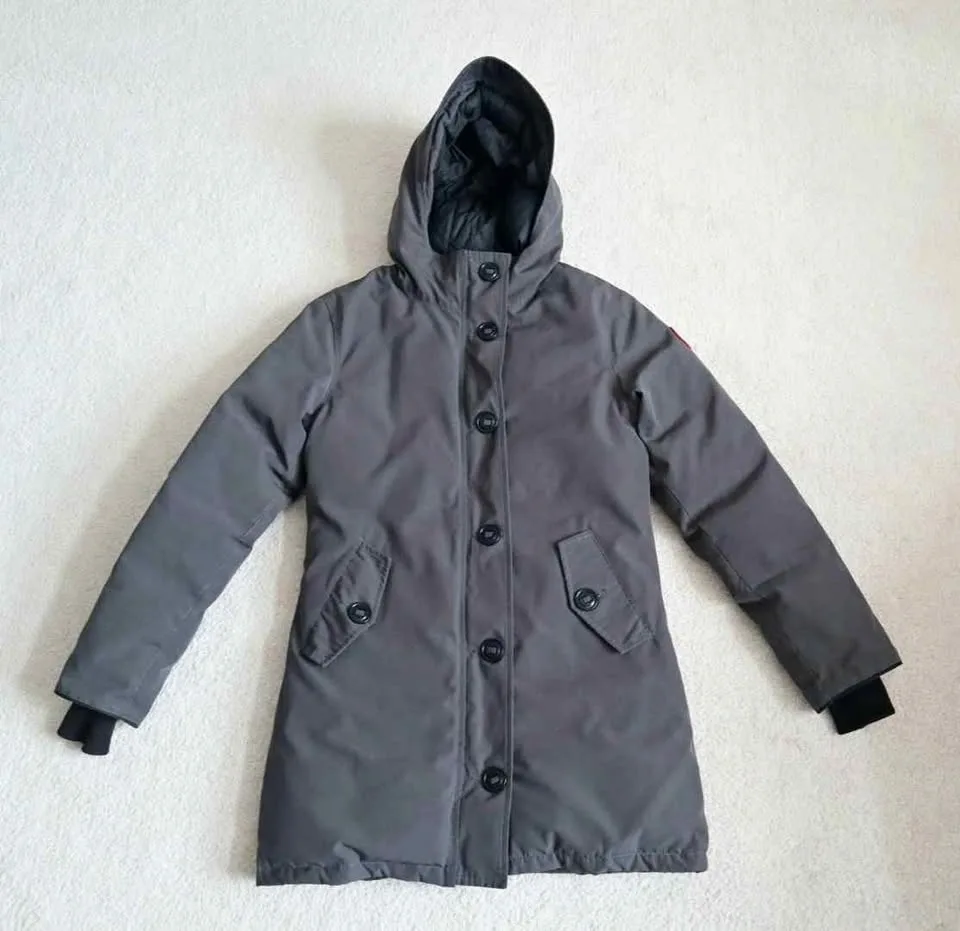 Canada Goose Womens Light Gray Parka XS