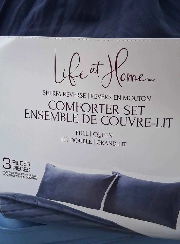 Life at Home Sherpa Reverse Comforter Set Full/Queen - Brand New - photo 4