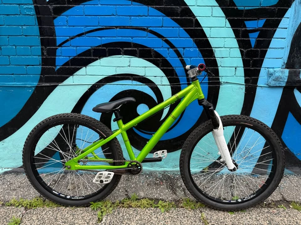 KHS DI05 Dirt Jumper Bike - photo 3