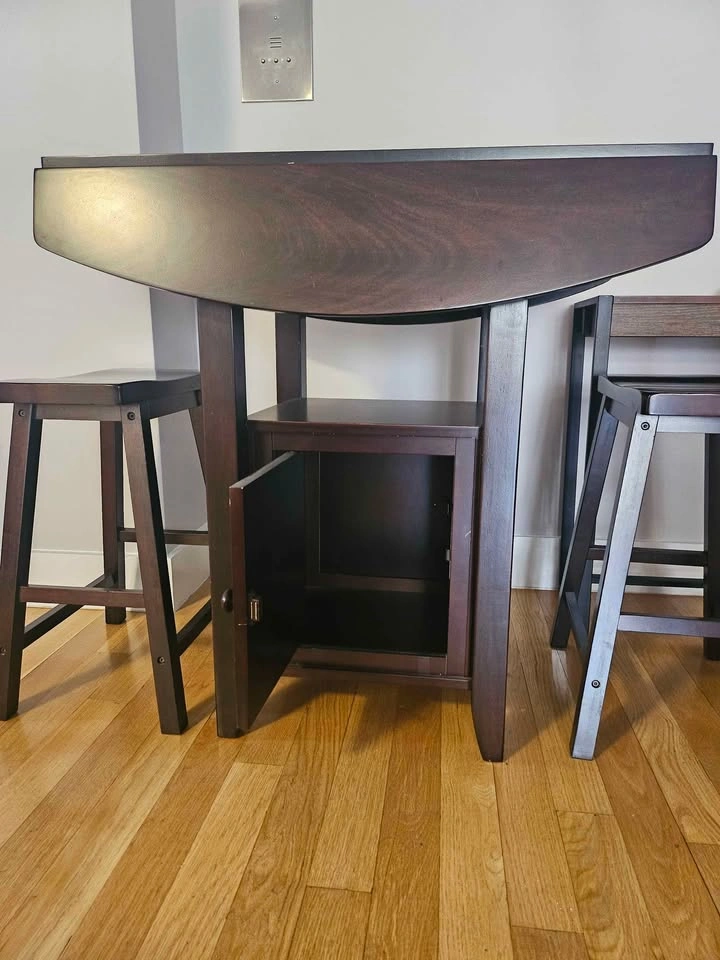 Expandable dining table with storage and two stools - photo 2