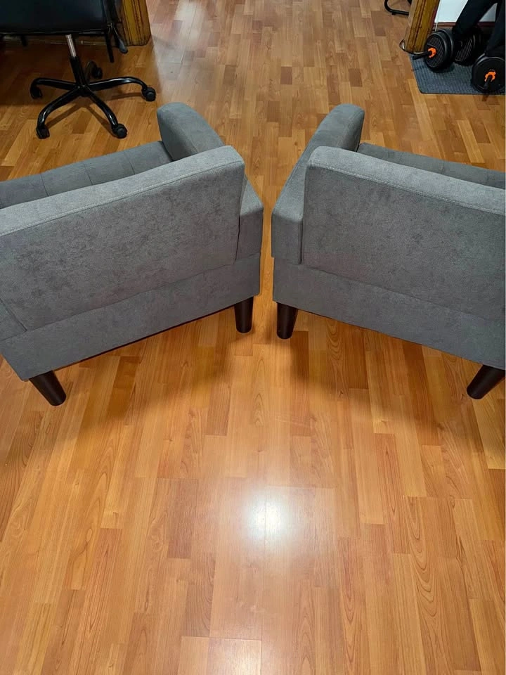 Accent Chairs