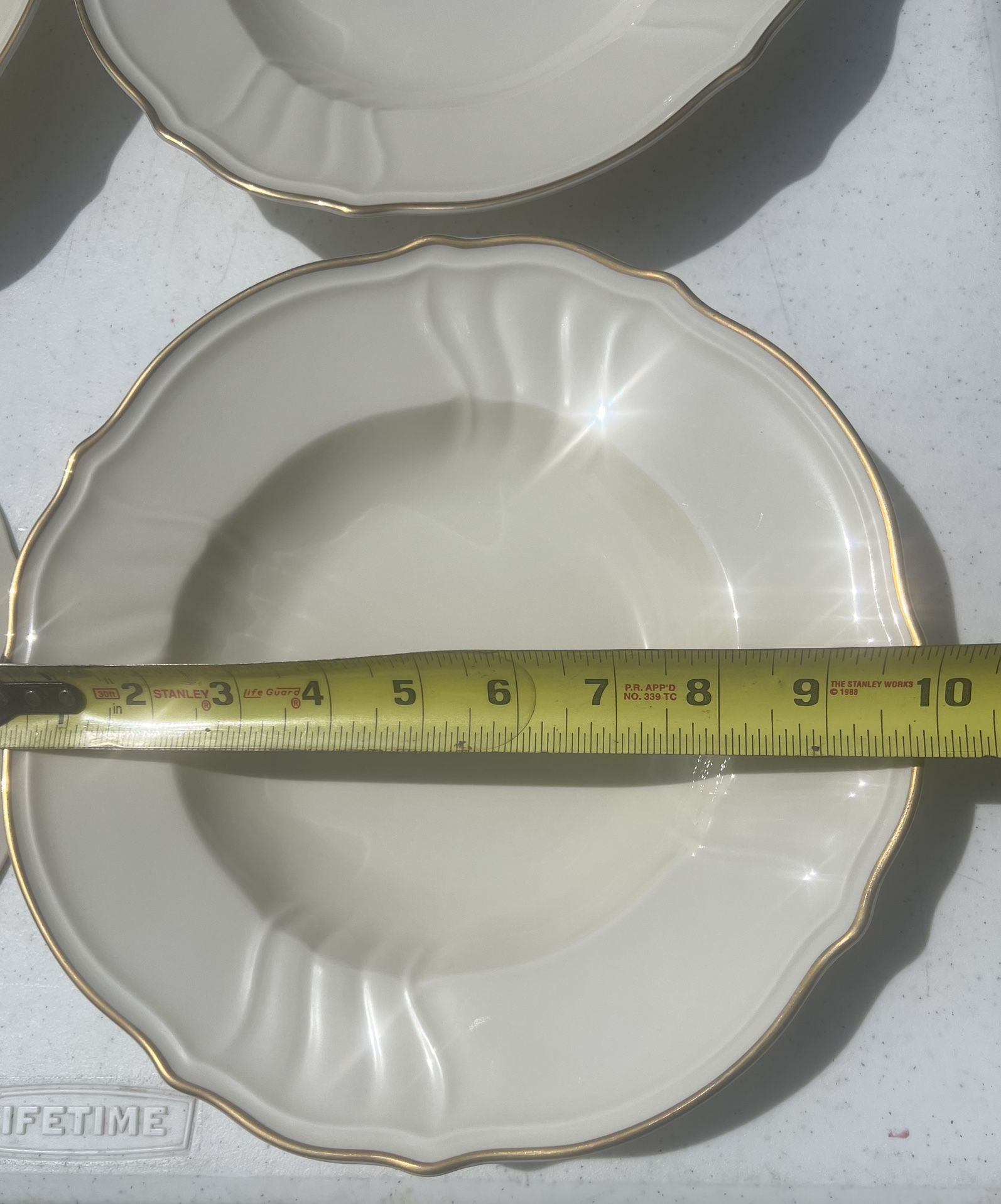 12 Rosenthal Selb Germany Parzival 9 7/8” Rim Soup Bowls Gold Tr - photo 5