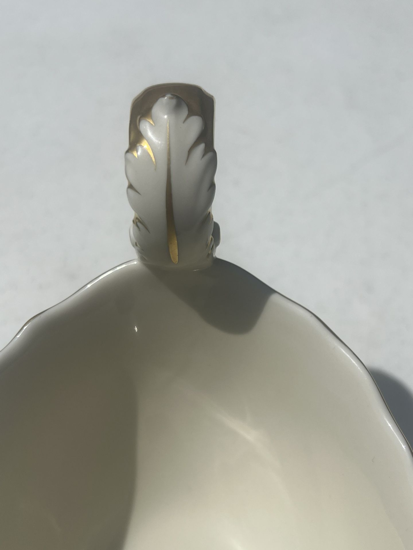 VTG Rosenthal Selb Plossberg Germany Parzival Ivory Gold Trim Gr - photo 3